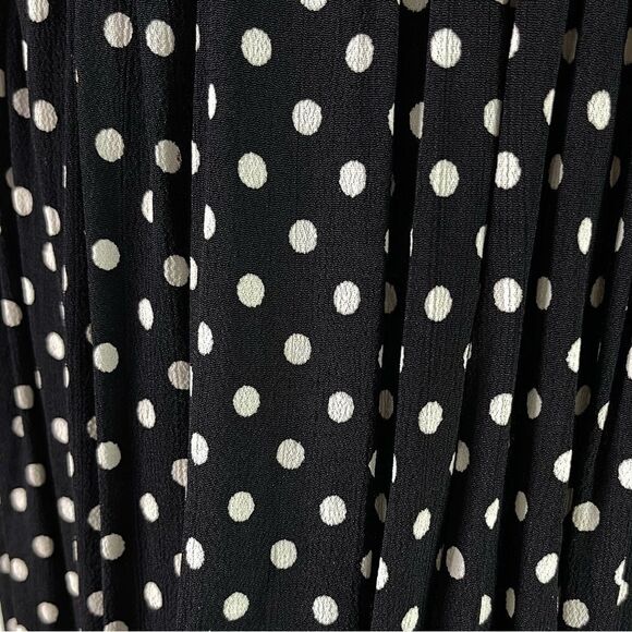 Casual Corner Pleated Polka Dot Pull-On Skirt (Black/White) - Medium - Picture 5 of 7